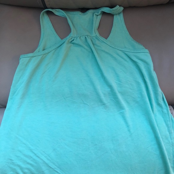 Young and reckless razor back - Picture 2 of 2